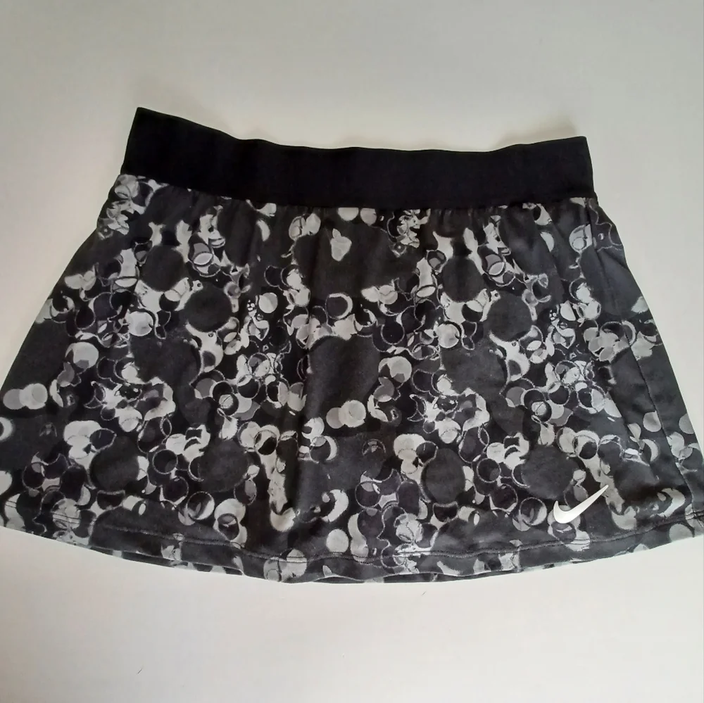 Nike Court Pure Print Dri-Fit Active Skort Skirted Shorts Sz Med Black Gray